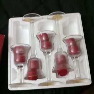 Votive holder and candle set